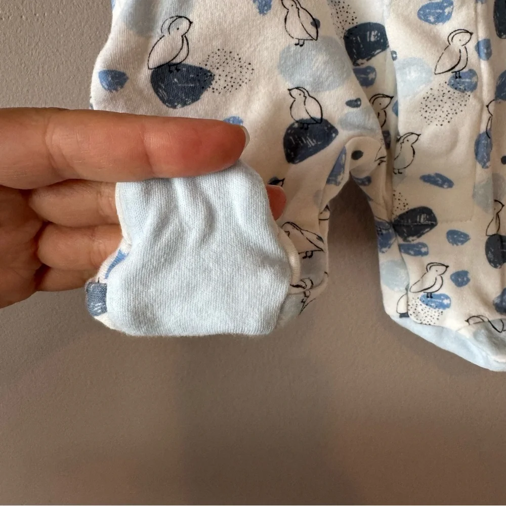 E=MC Magnetic Closure‎ Baby Bird Print Long Sleeve Footed Sleeper Size Preemie